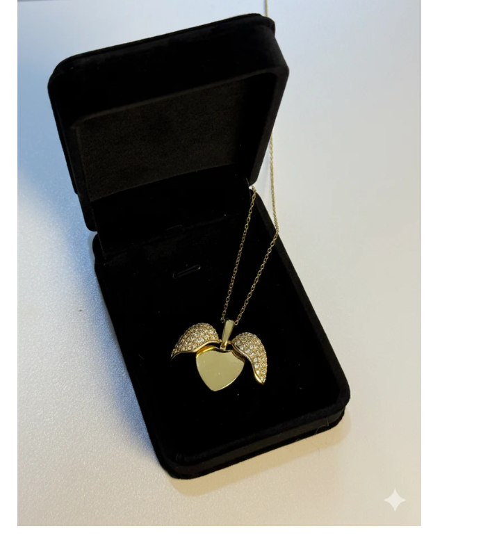 💖 Elegant Gold Heart Pendant Necklace – Crystal Heart Charm with Chain for Women 💎✨